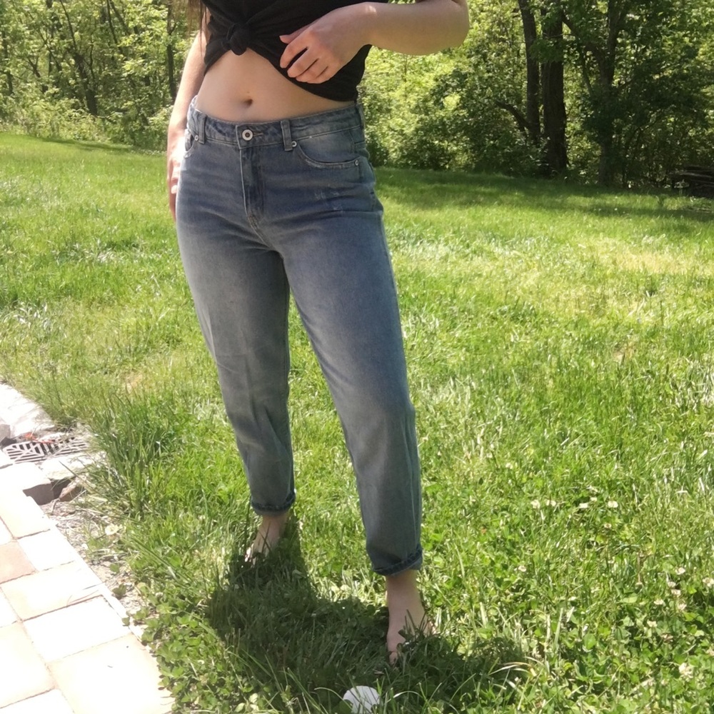 Cute Mom Jeans!! 😍👖